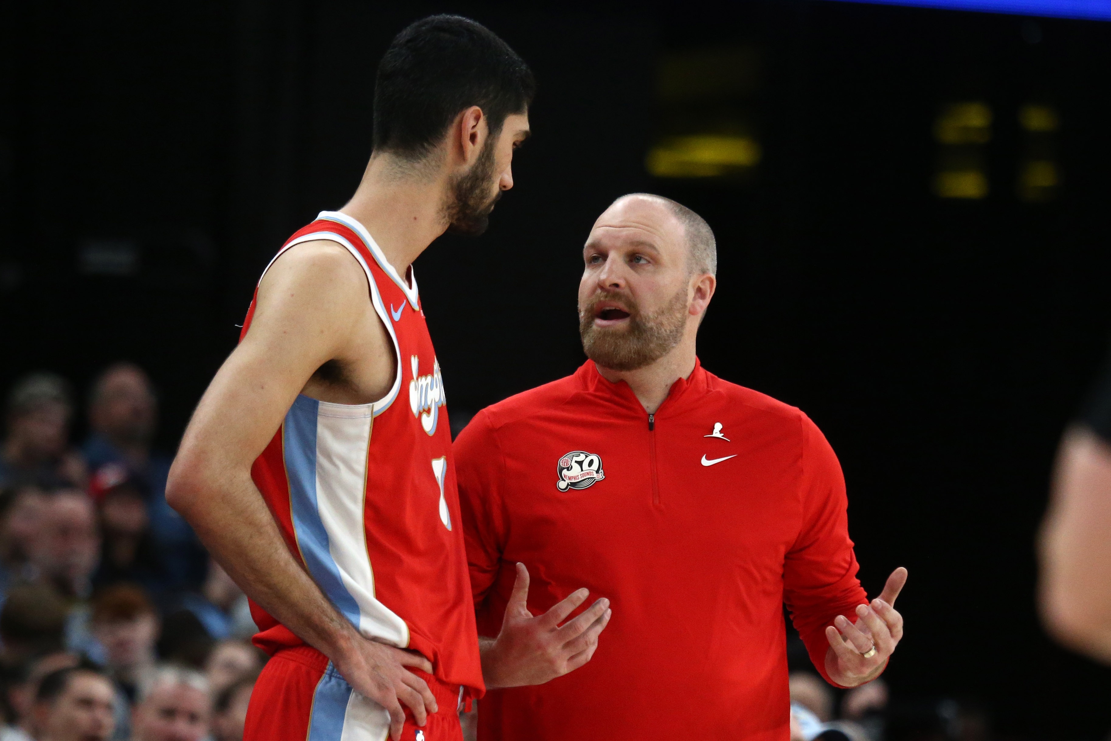  ESPN：灰熊之前换了詹金斯身边大部分助教 新助教改了球队打法